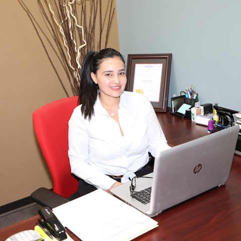 Marcela Segovia, Notario Progresso Legal Group P.C.